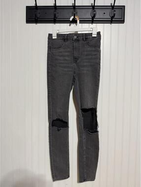 HM Divided Black Distressed Skinny Jeans Womens Size 4 High Rise Ripped Pants